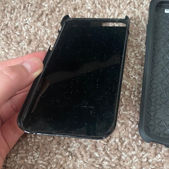 📱iPHONE 6 BUNDLE!📱2 CASES, 2 PACKS OF SCREEN PROTECTORS (NWT) - Picture 6 of 11